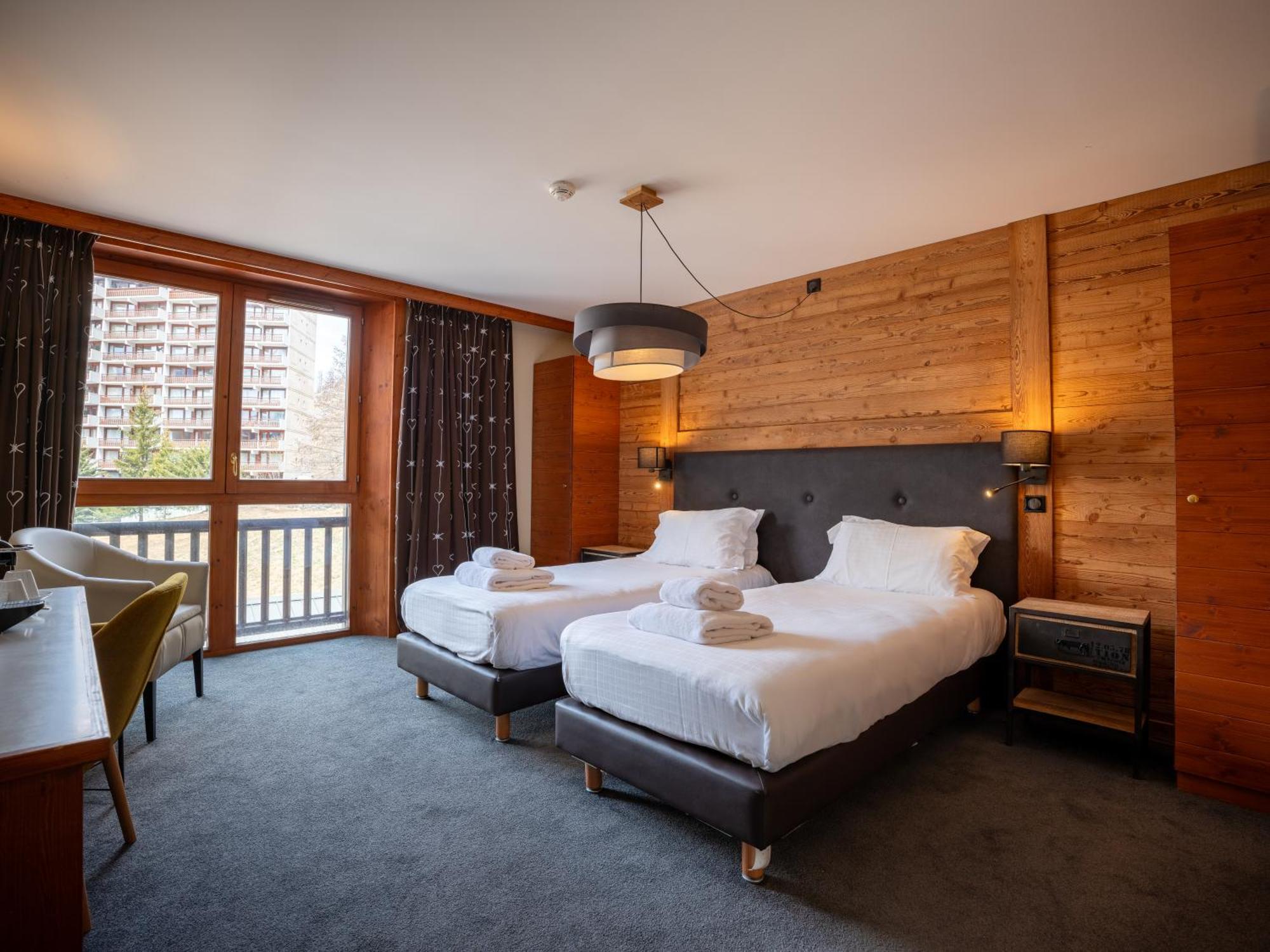 Chalet Hotel Ducs De Savoie Val-dʼIsère Exteriör bild